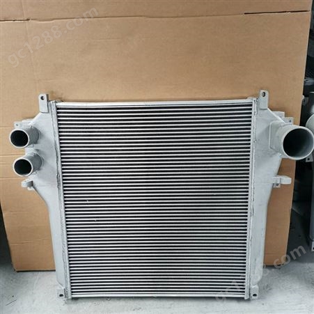 OE9405010201汽车中冷器 OE9405010201 定制水箱散热器