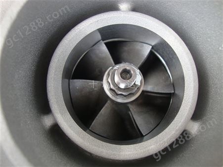 适用于东风康明斯6BT发动机HX35W涡轮增压器4040353 4040382