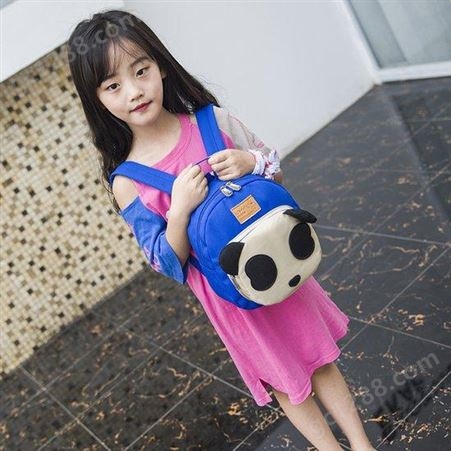 厂家批发秋冬新款韩版熊猫儿童包包幼儿园书包卡通帆布双肩包女童