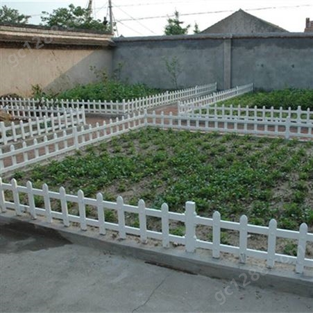城市公园隔离防护草坪护栏 锌钢塑钢PVC