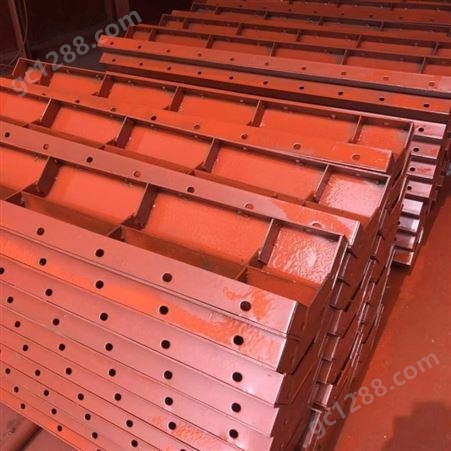 玉溪钢模板 川瑞供应 防撞组合模板加工 平面新型建材
