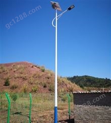 云南昆明新农村太阳能路灯6米锂电池太阳能灯 海螺臂路灯厂家